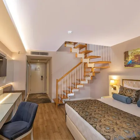 Hotel Haydarpasha Palace 5*
