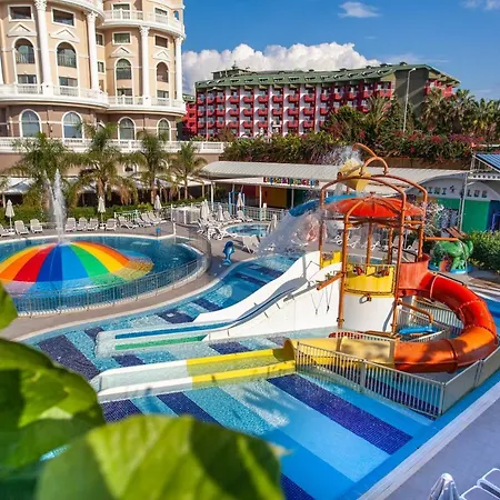 Haydarpasha Palace מלון אבסלאר